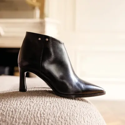 MZ boots Agatha Noir