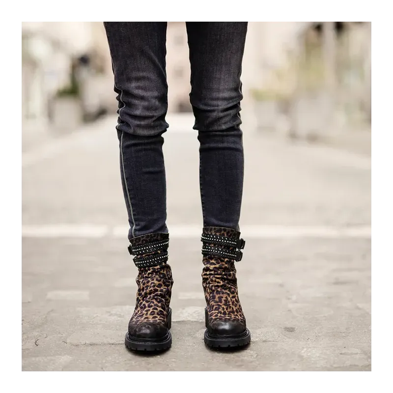 MZ boots Méra Léop