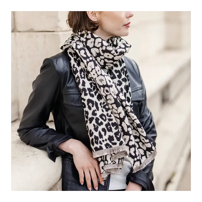 MZ foulard Vic Léop Noir