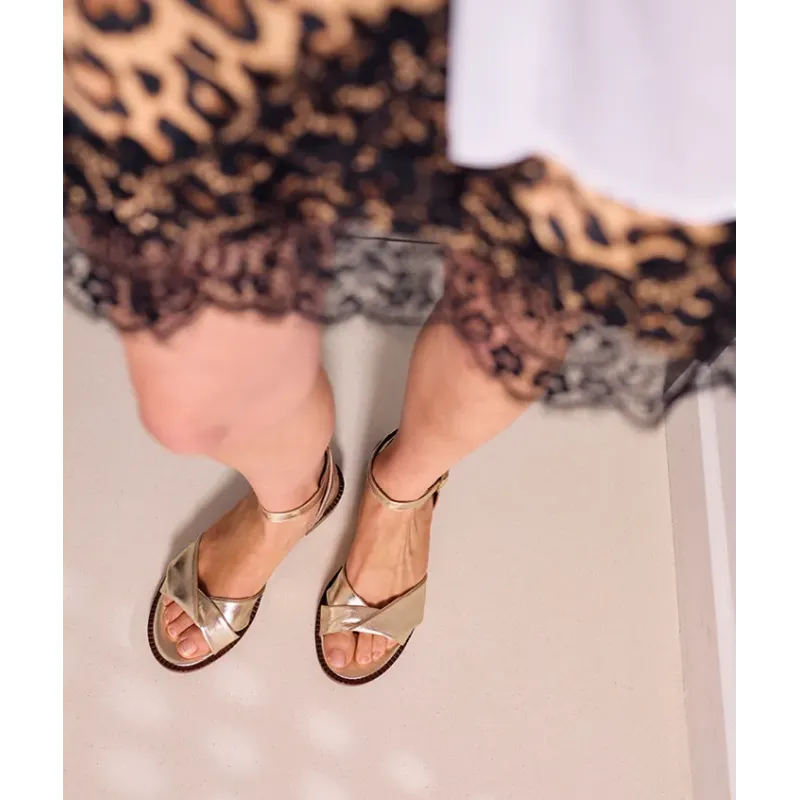 MZ sandales Romane Or