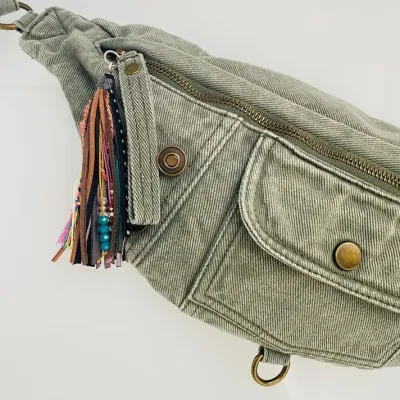 Mazélie Banane Arlene Kaki