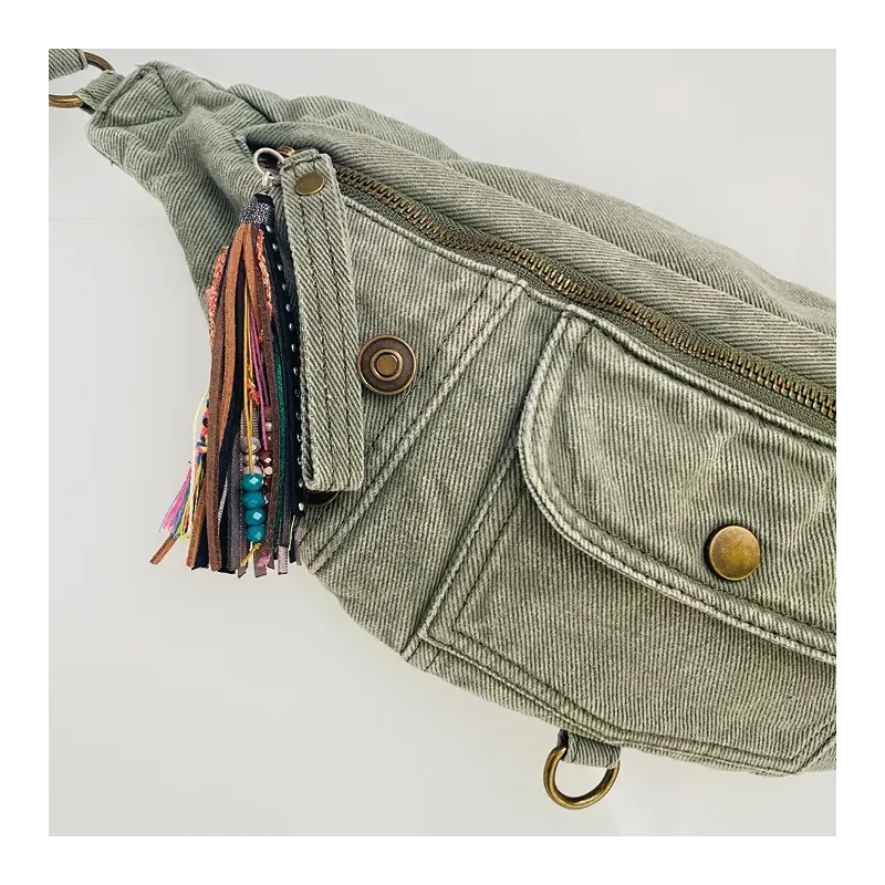 Mazélie Banane Arlene Kaki