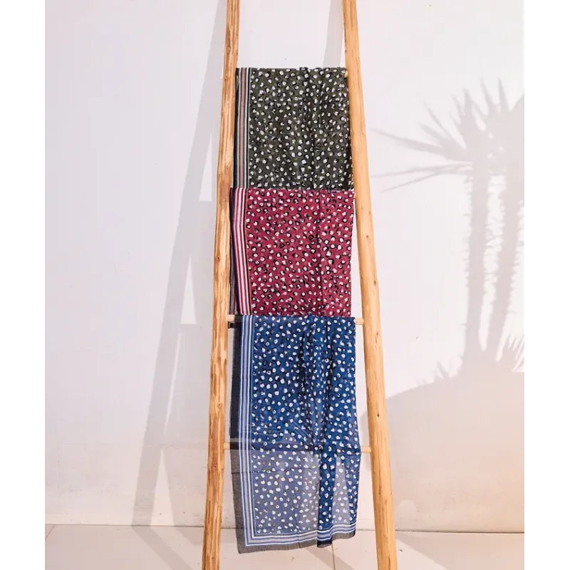 Mazélie foulard Jolane Kaki