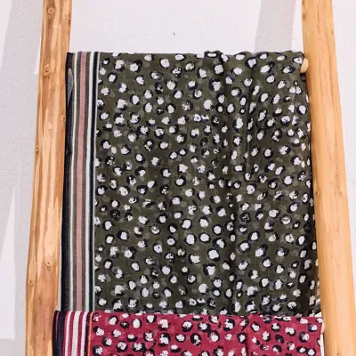 Mazélie foulard Jolane Kaki