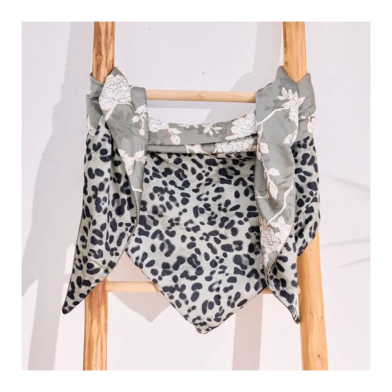 Mazélie foulard Olie Kaki